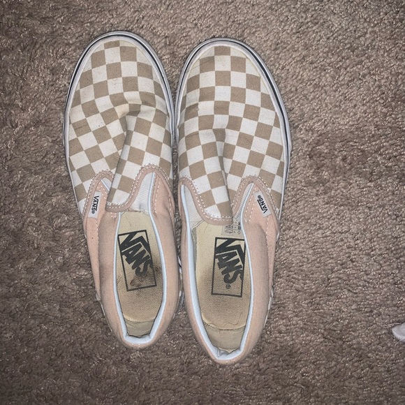 checkered tan vans